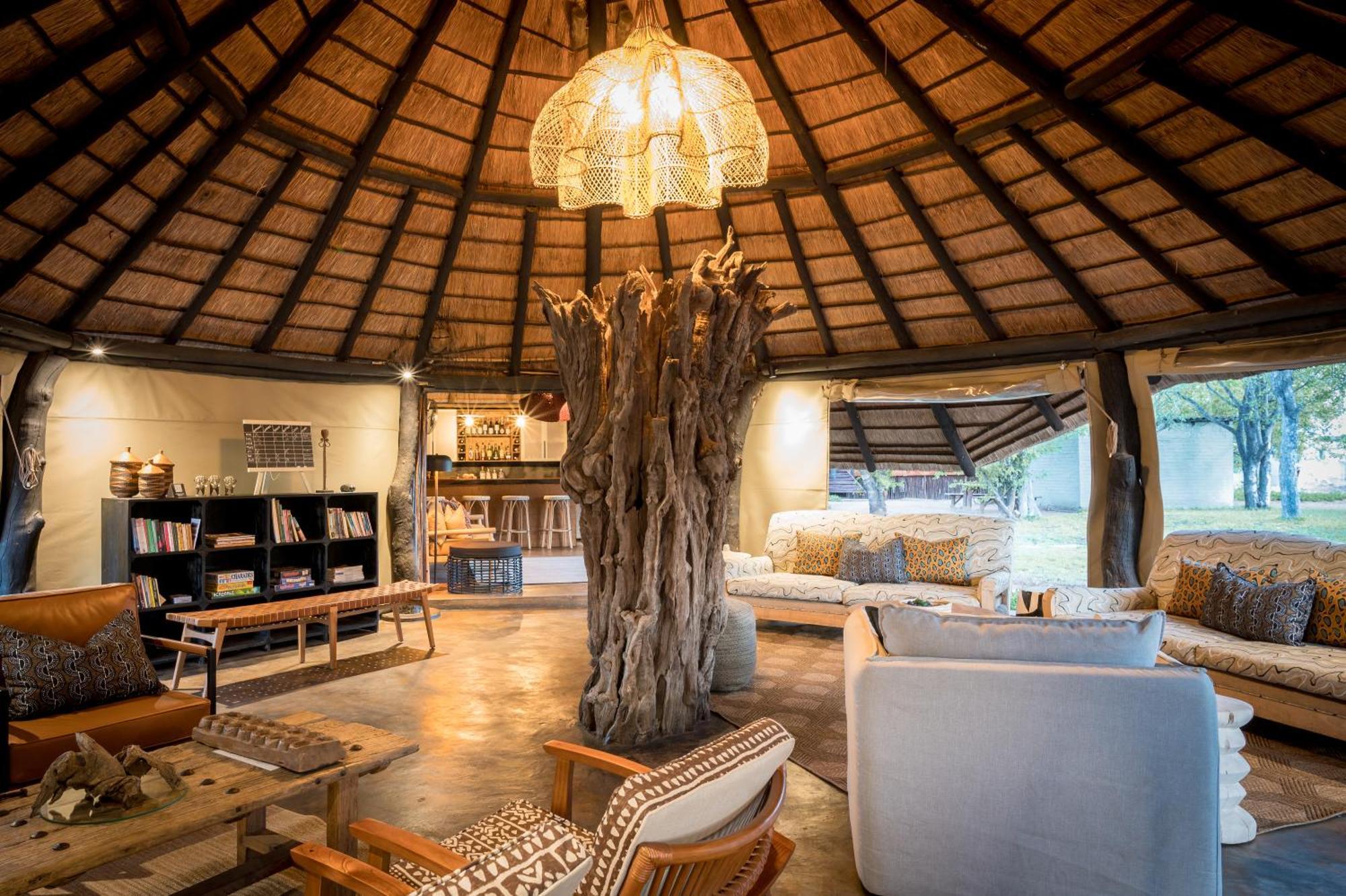 Africa On Foot Villa Klaserie Private Nature Reserve Exterior photo